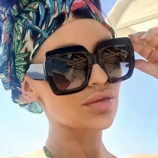 SUN157 Oversized Bold Sunglasses