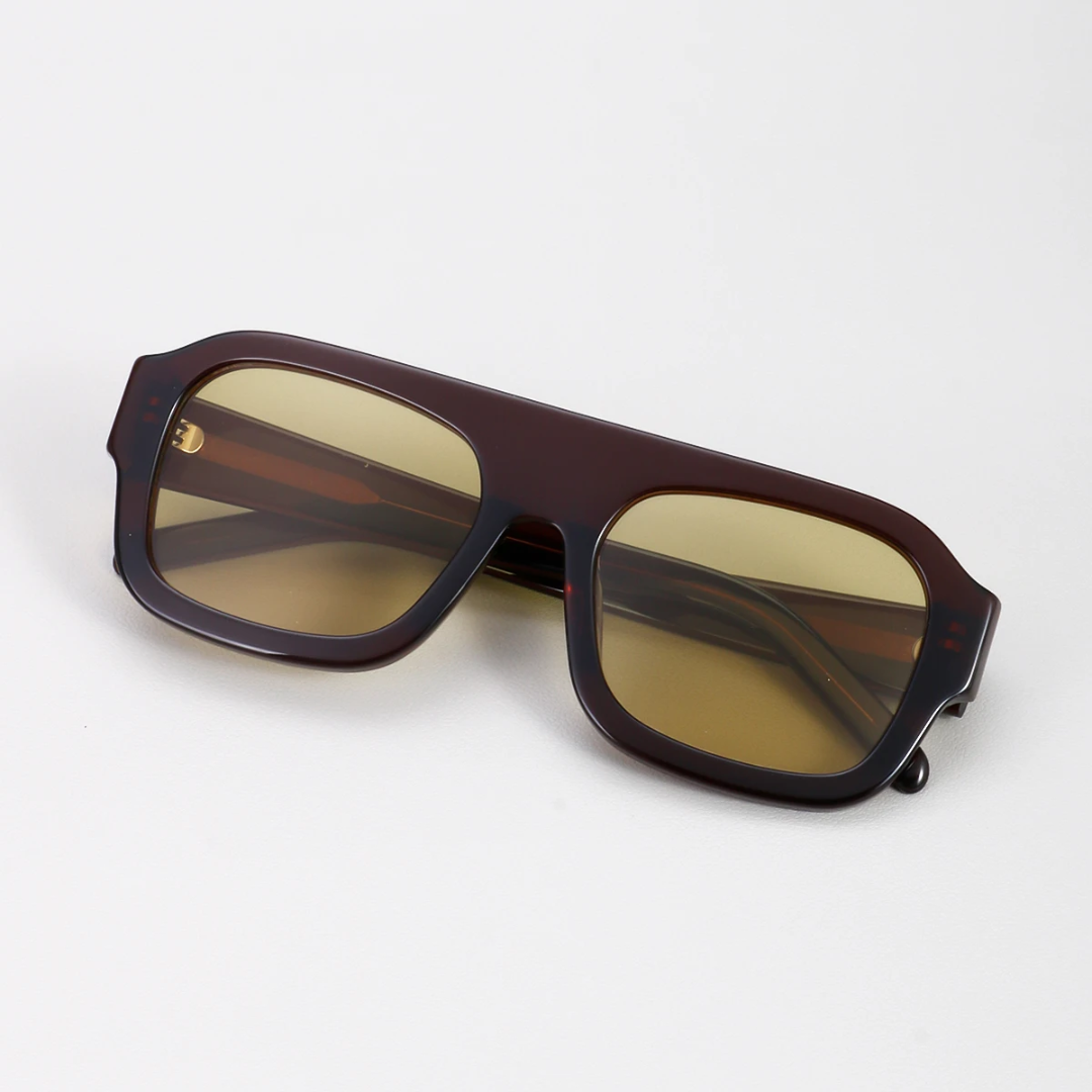 Bre Polarised Acetate Glasses